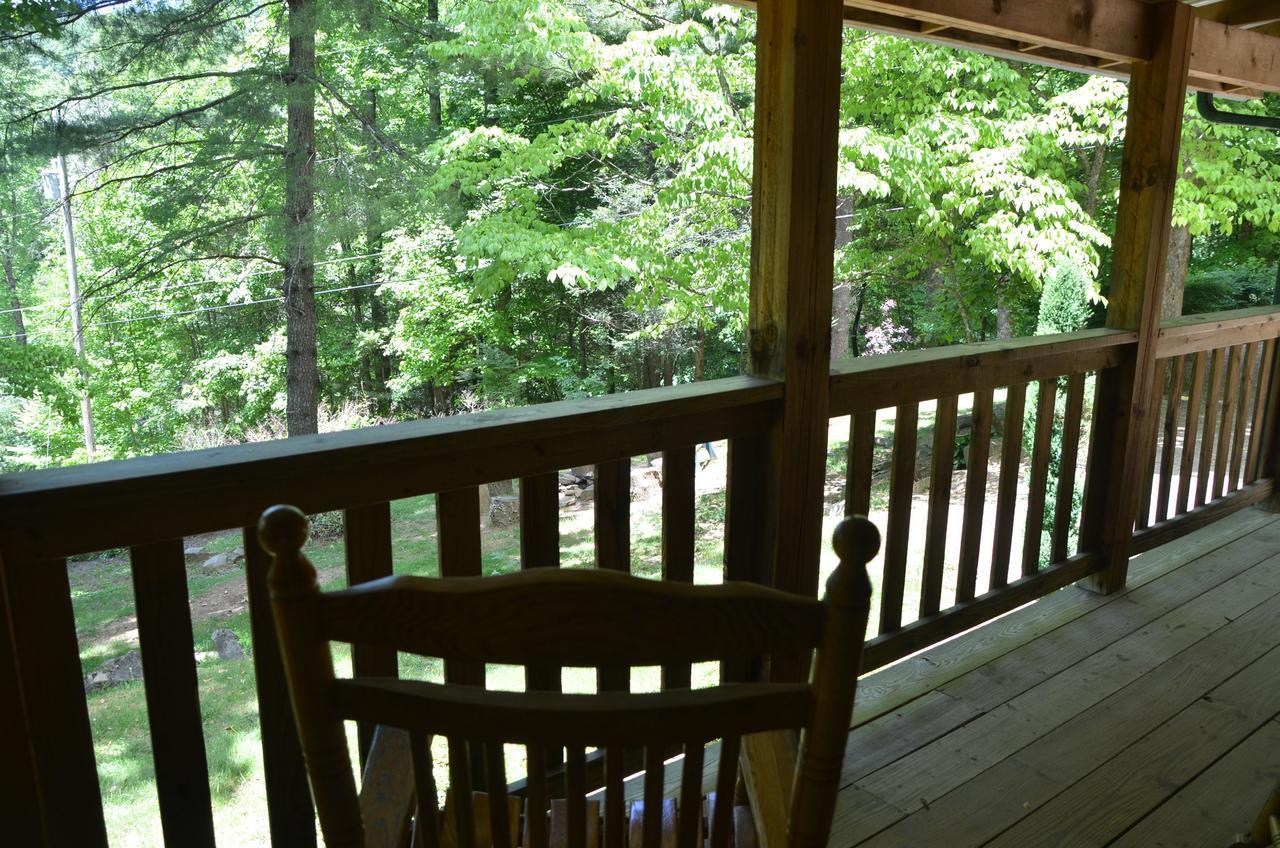 Panther Creek Cabins Cherokee Exterior photo